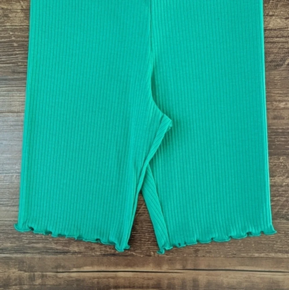 NWT Old Navy Green Bike Shorts